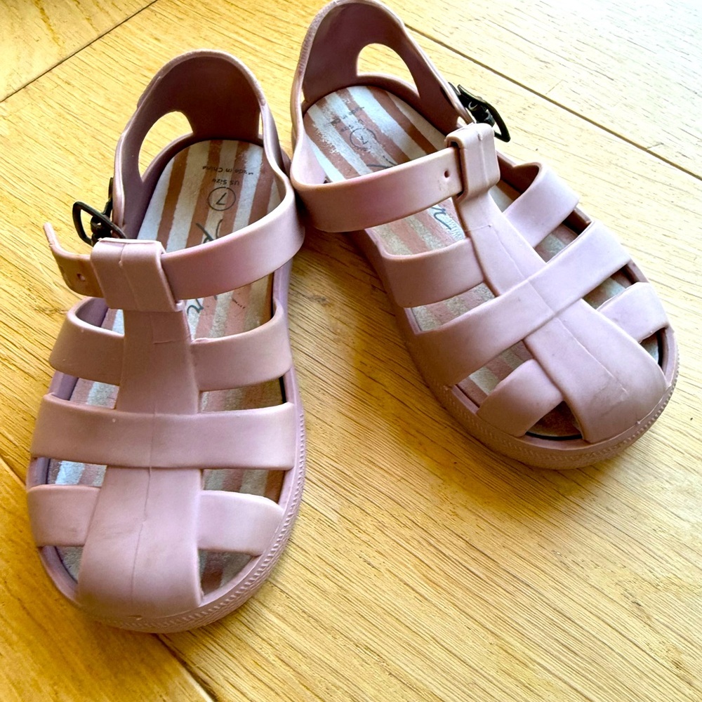 Pehr girls Mary Janes. Size toddler 7